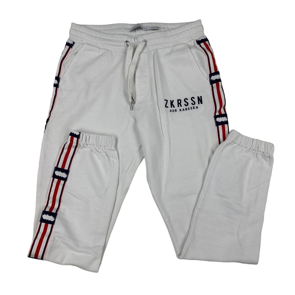 Zoe Karssen - ZKRSSN Crew Sweatshirt & Matching Sweatpants in White Blue & Red - Picture 5 of 8